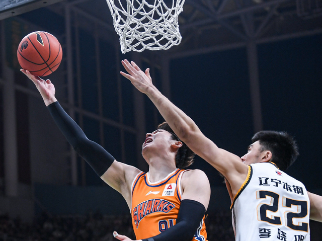 格林纳达主场大胜,反弹取胜 格林纳达主场大胜,反弹取胜