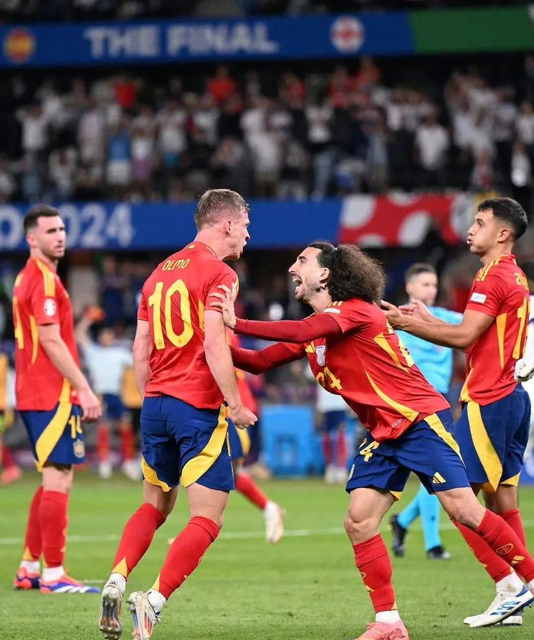 热血澎湃！欧洲足球国际赛事擦出火花