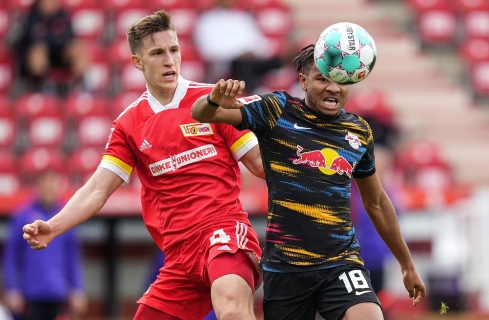 雷火电竞app-智利绝杀莱比锡红牛，格纳布里刷新纪录