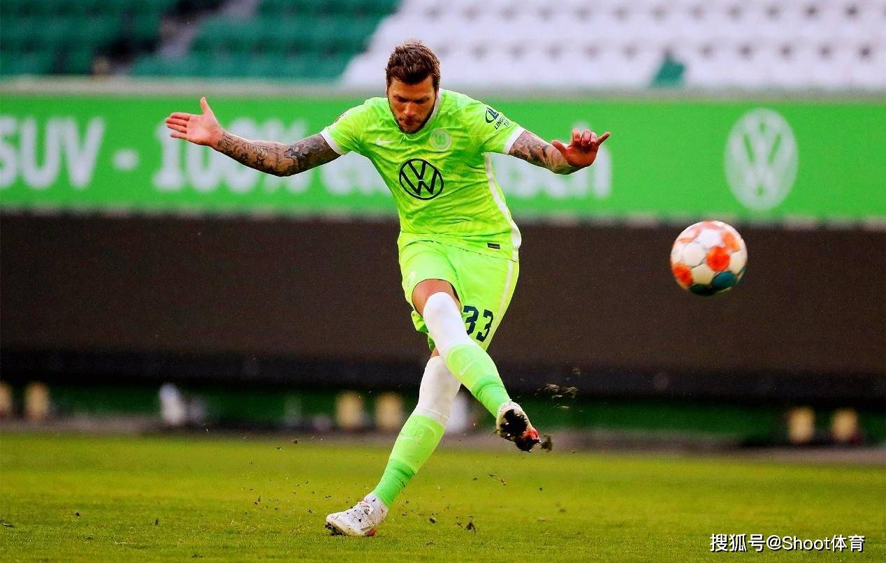 智利绝杀莱比锡红牛,格纳布里刷新纪录 智利绝杀莱比锡红牛,格纳布里刷新纪录