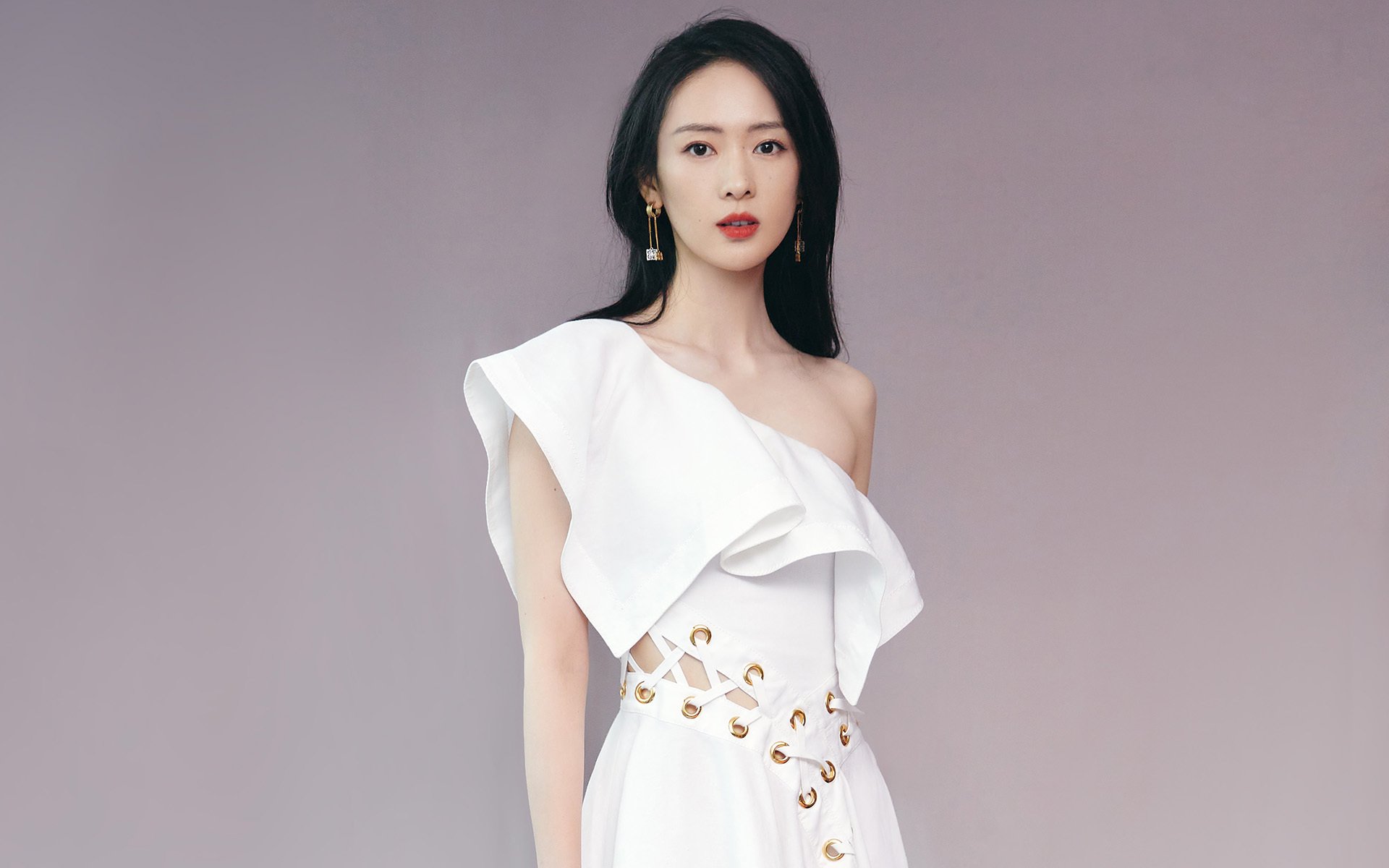 当团队铁幕遇见个人英雄，体育竞技的双重奏