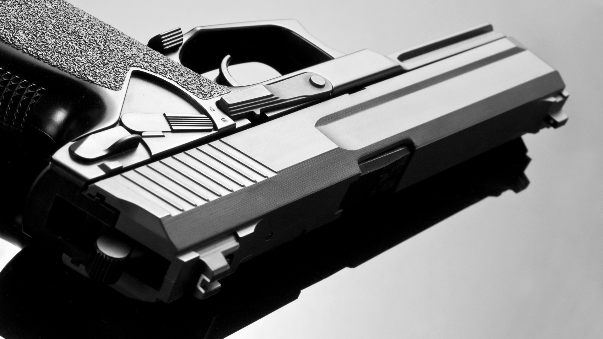 末节之王，范弗利特如利刃出鞘，仅用18分钟就让悬疑剧变成速写