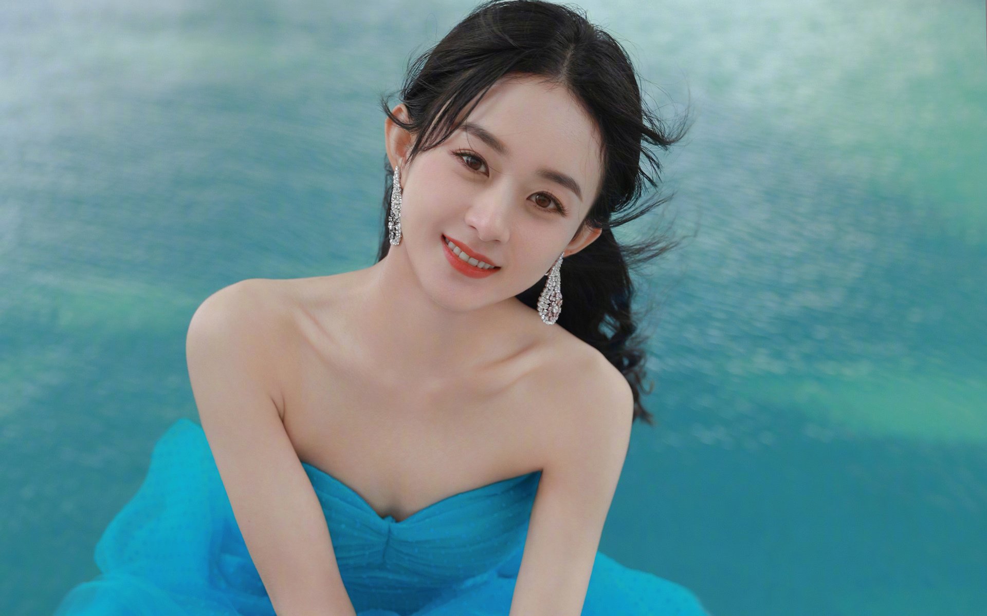 别问库里为什么在多伦多，只需看他如何用一记三分击碎新奥尔良的夜晚