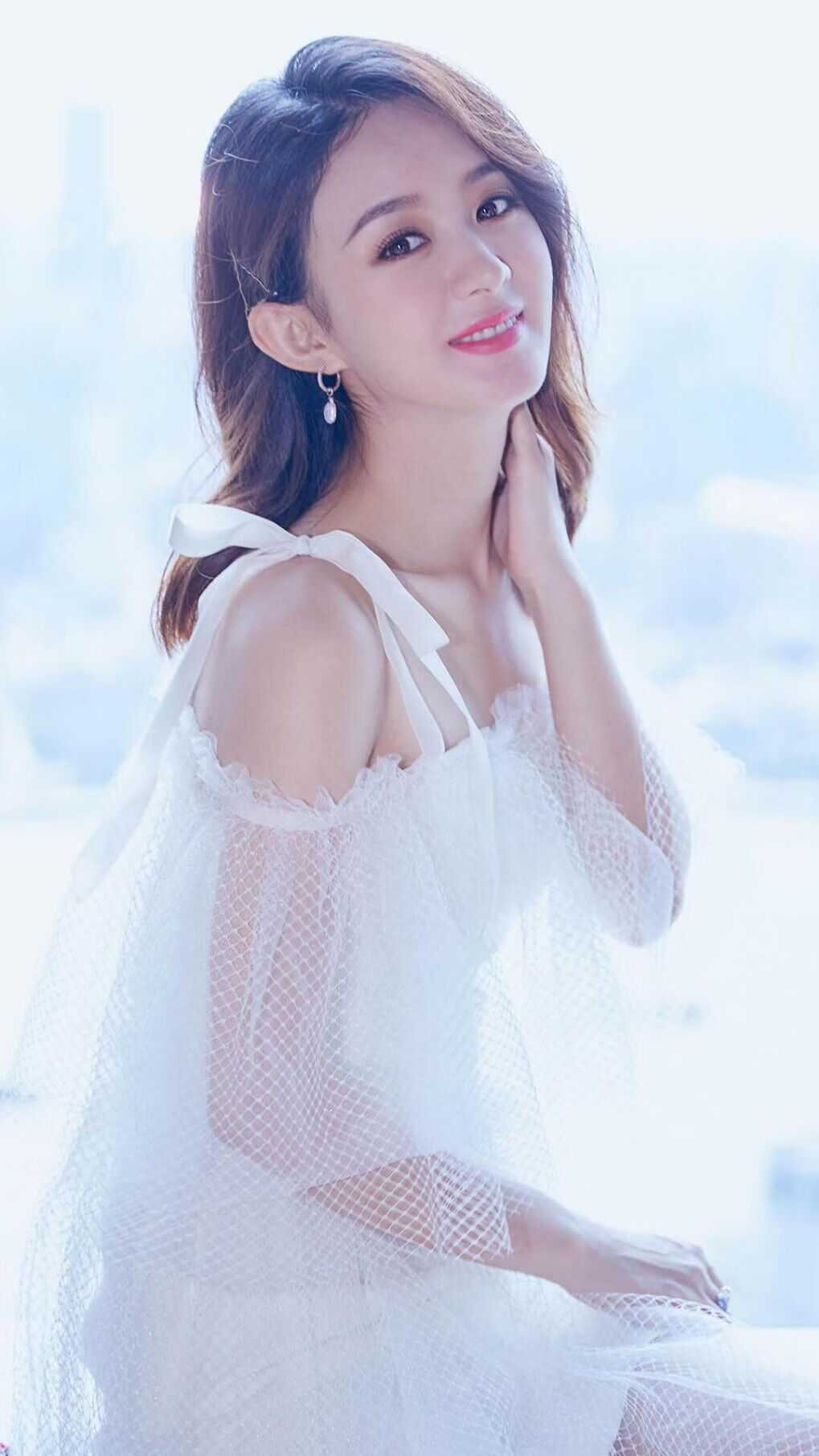 刹车间奏响安徒生童话，当F1年度争冠战遇上丹麦完胜巴拉圭的赛场隐喻